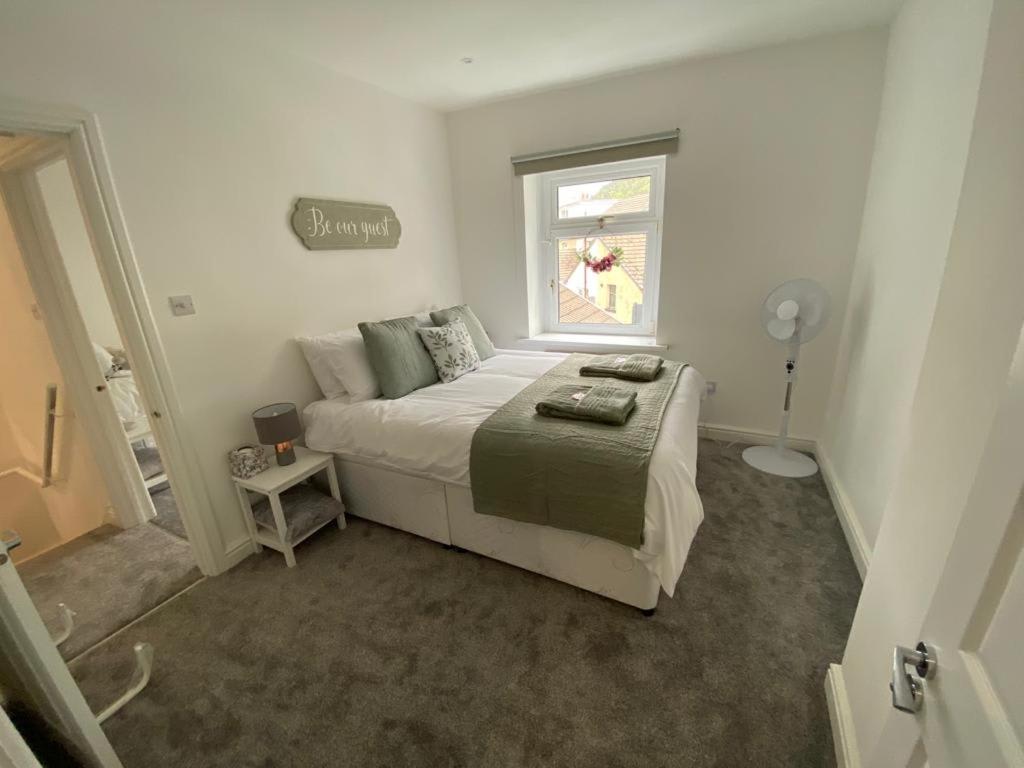 Rhondda Tunnel Cottage By Staystaycations Treorky Exterior photo